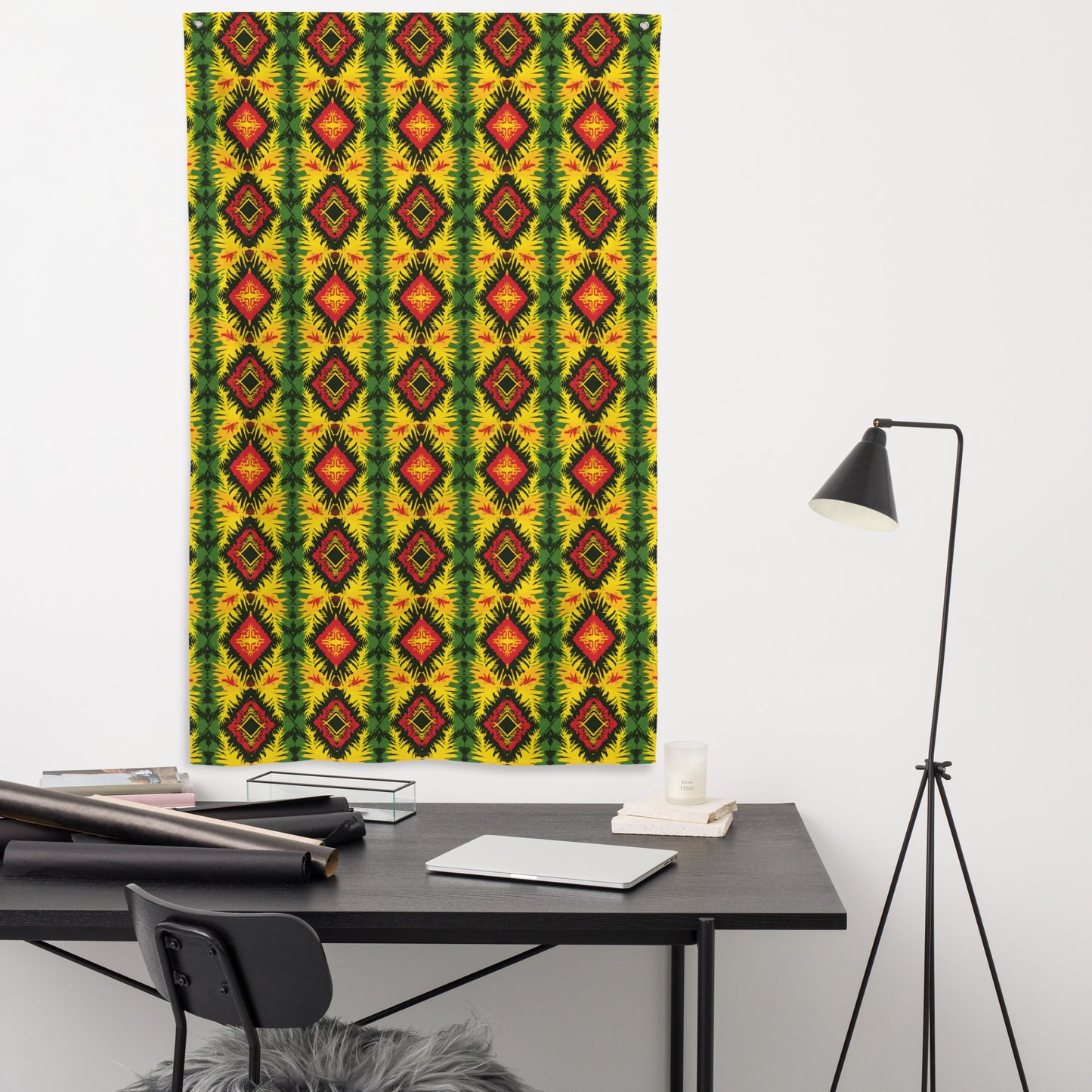 VibeDeco Banner-Rasta Inspired Pattern