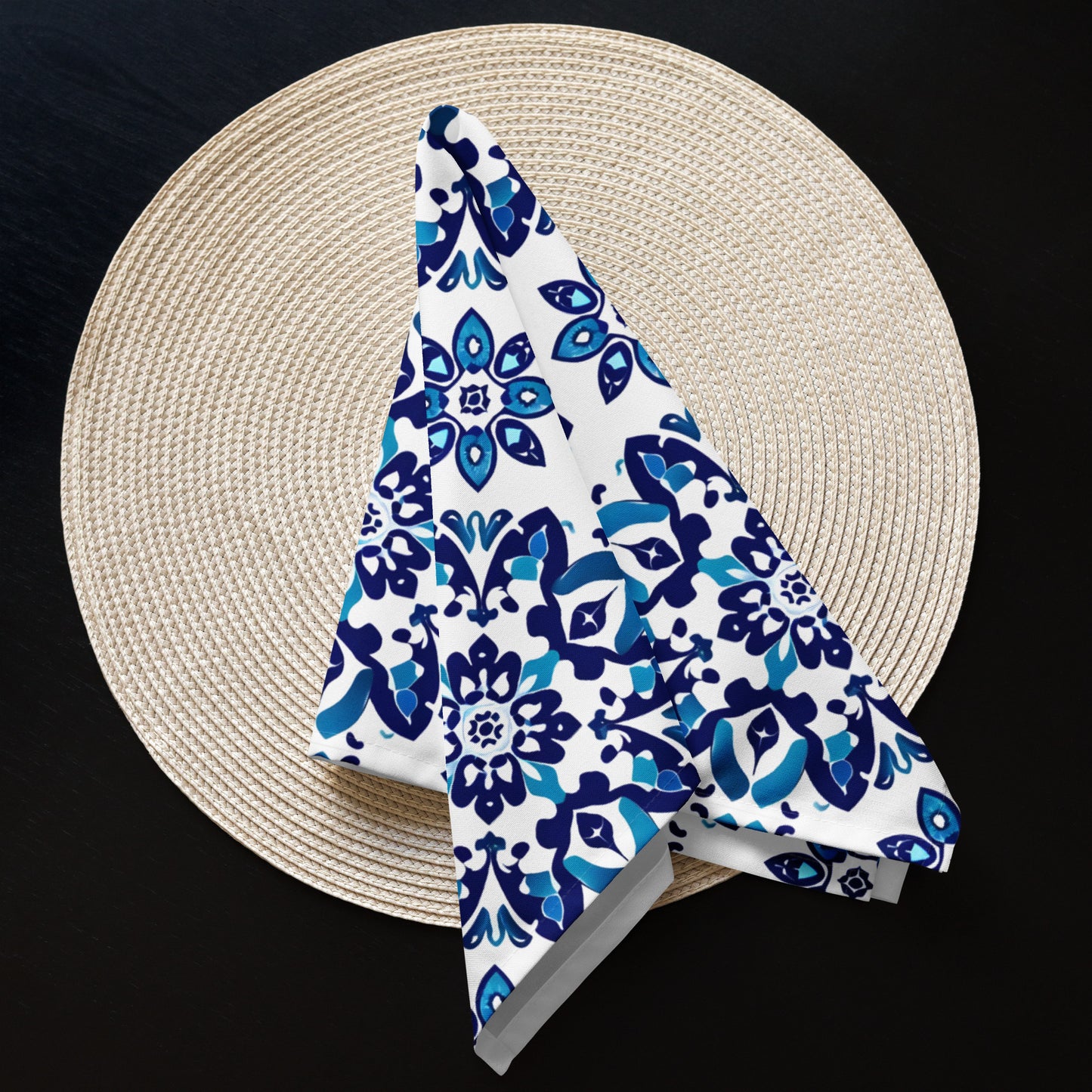 Cloth napkin set In Spanish Inspired Azulejos Pattern