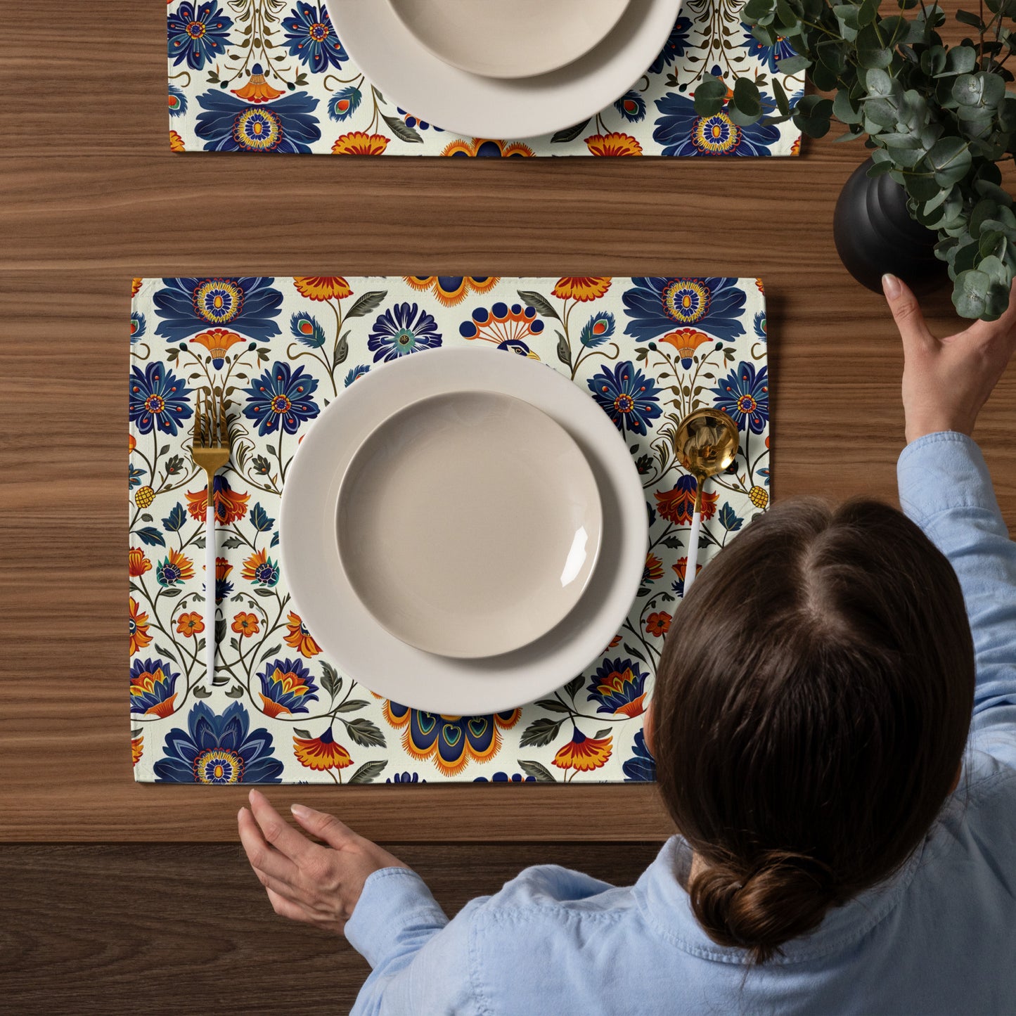 Placemat Set In Mughal Art Inspired Pattern