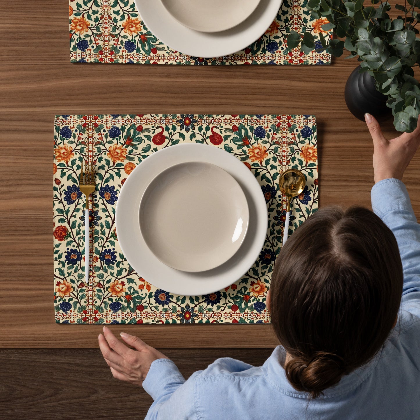 Placemat Set In Mughal Art Inspired Pattern