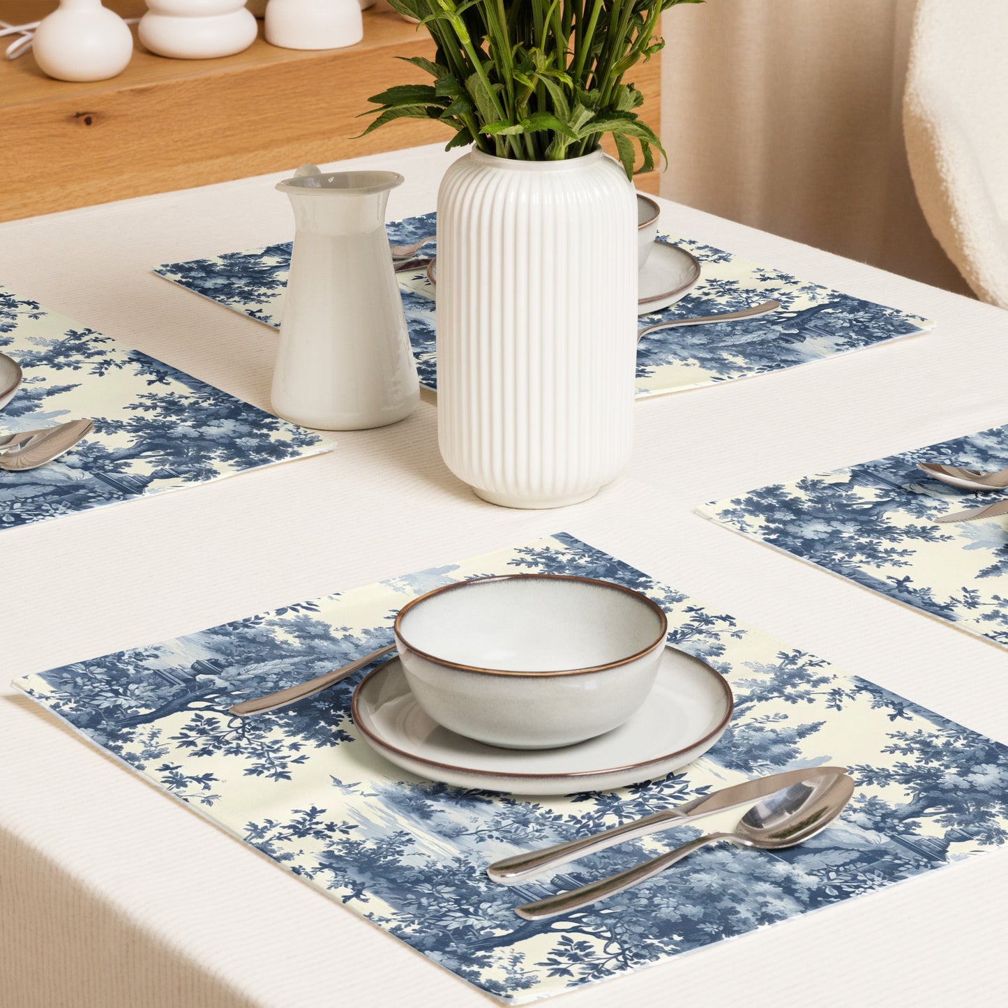 Placemat Set In French Inspired Toile De Jouy Pattern