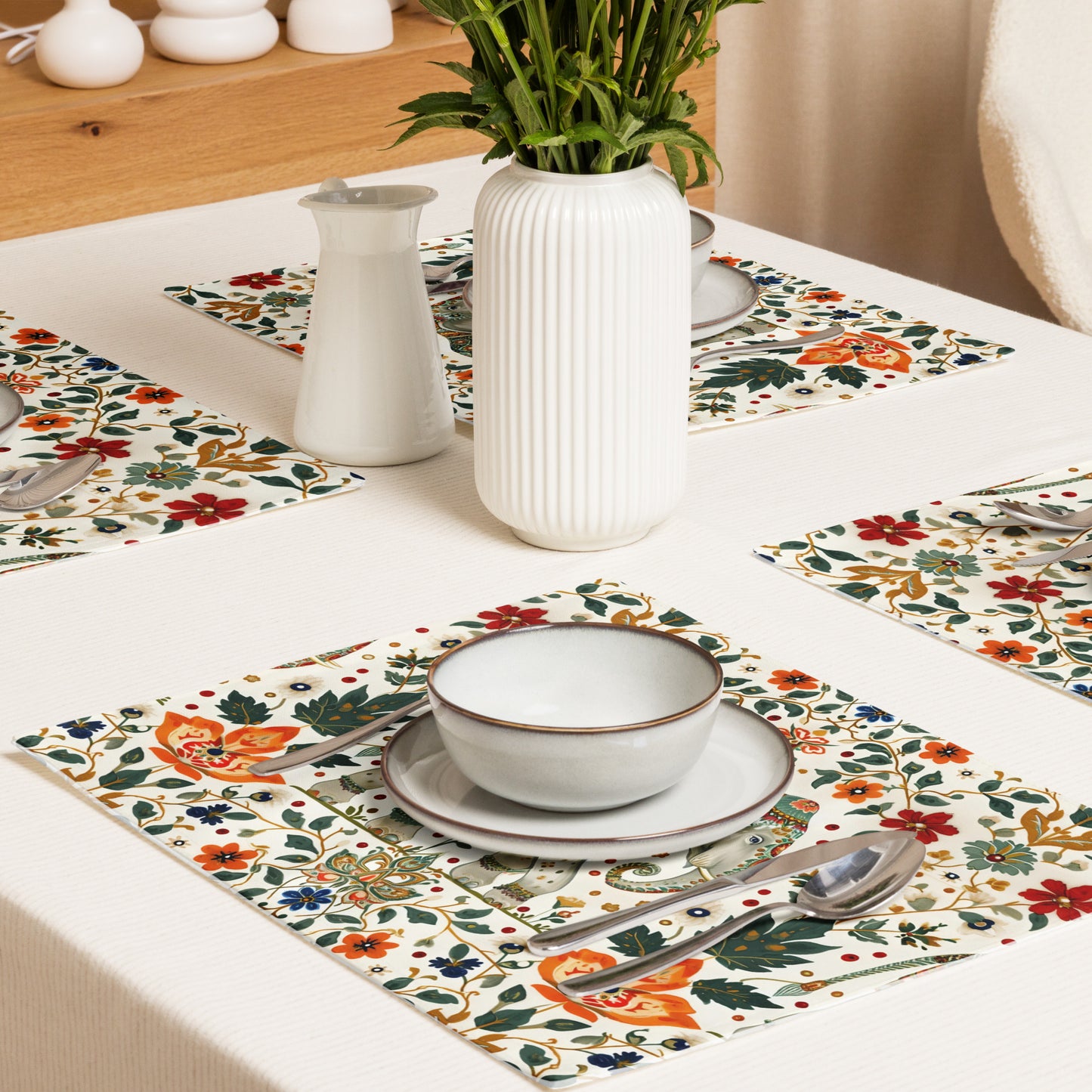 Placemat Set In Mughal Art Inspired Pattern