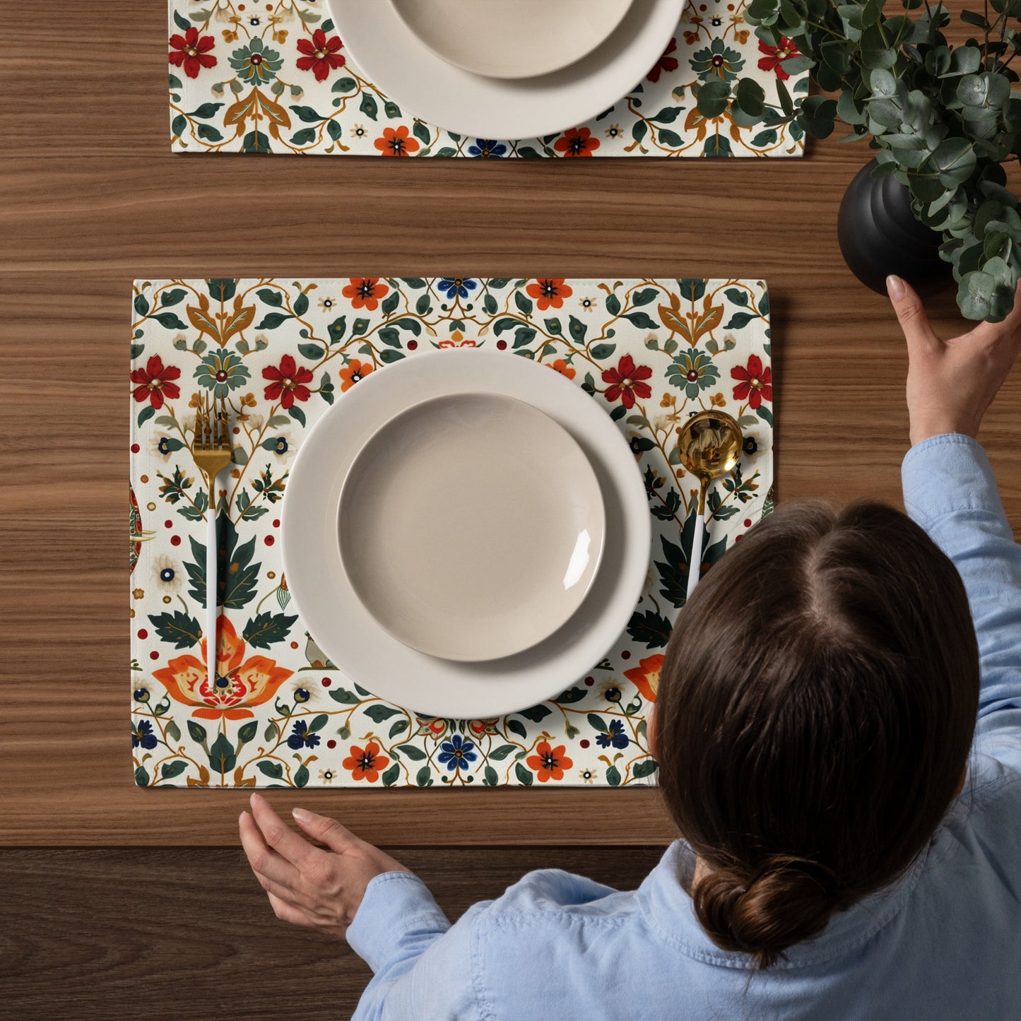 Placemat Set In Mughal Art Inspired Pattern