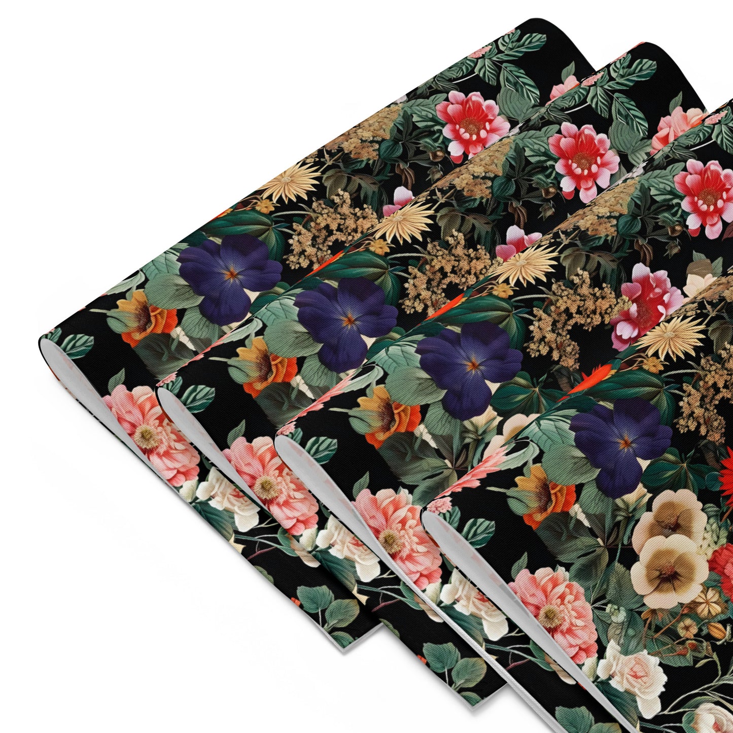 Placemat Set In Floral Pattern