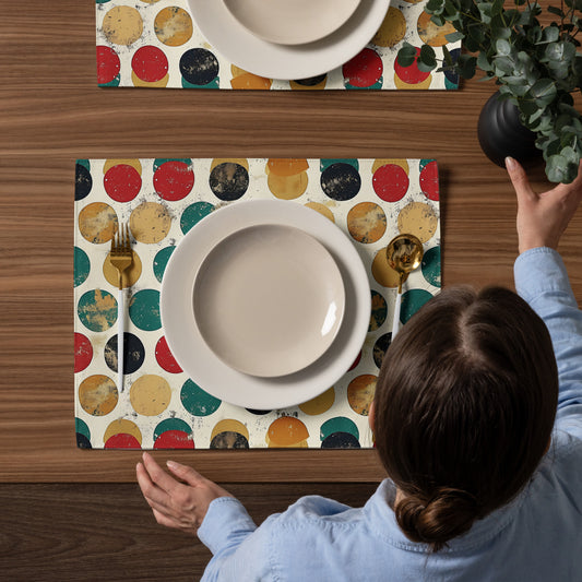 Placemat Set In In Polka Dots Pattern