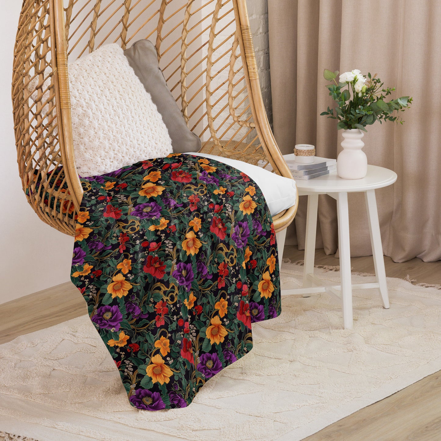 Sherpa blanket In Floral Pattern