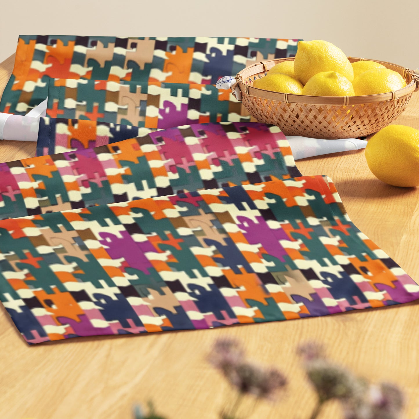 Table runner In French Inspired Pied-de-poule pattern