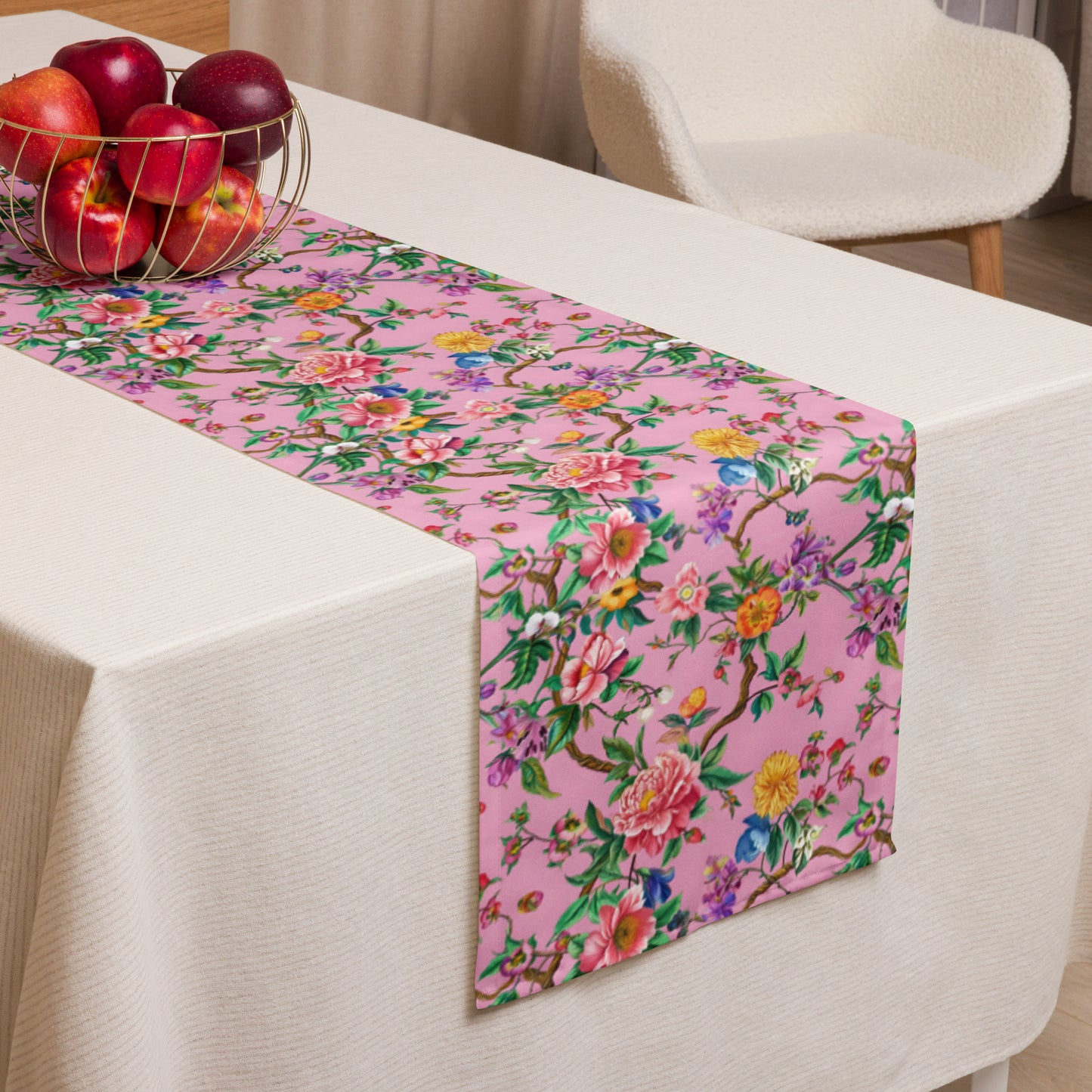 Table runner In Floral Pattern