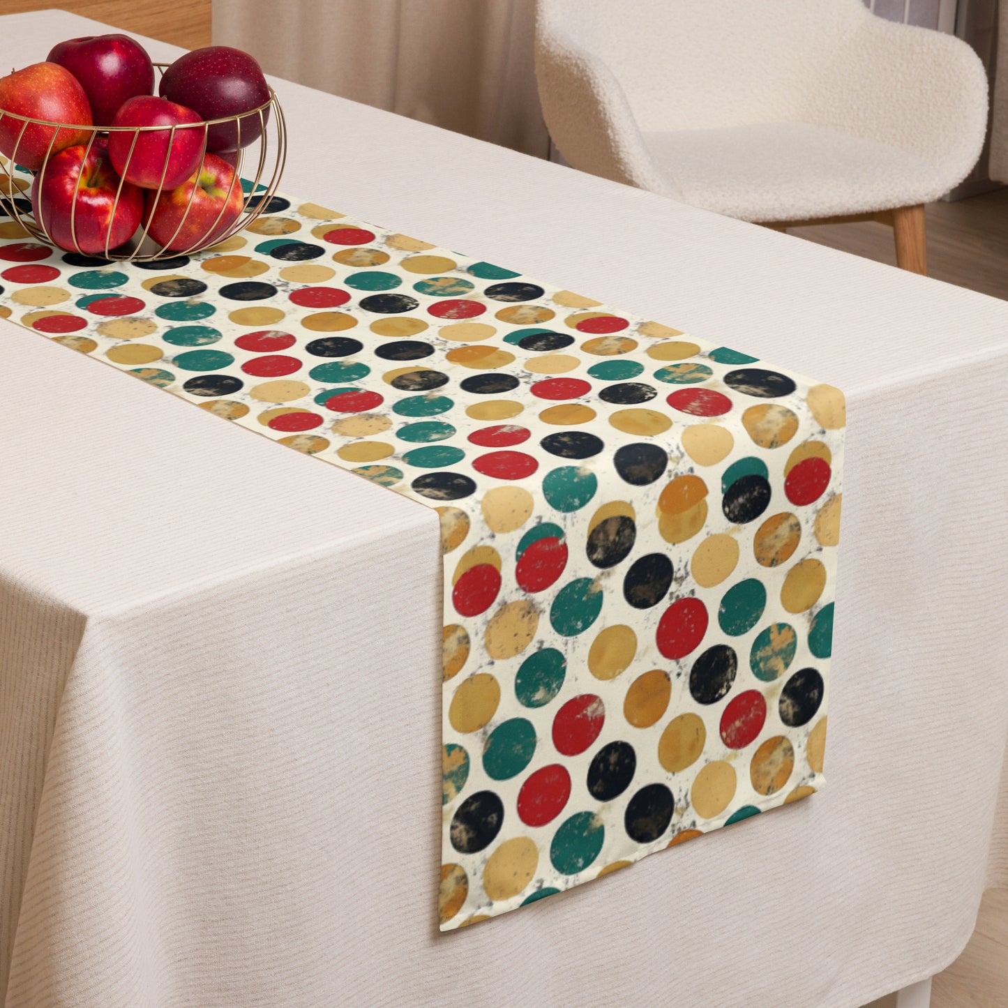 Table runner In Polka Dots Pattern